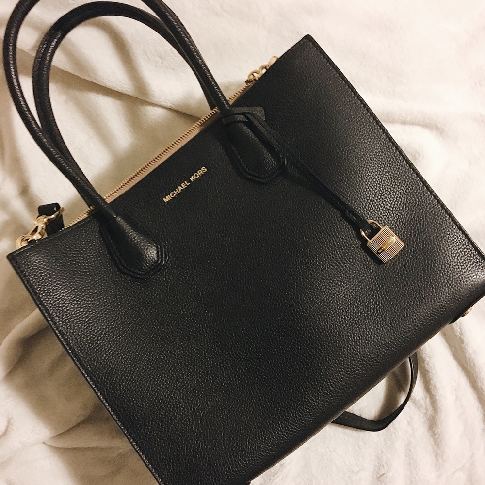 🥂Michael Kors Large Mercer Tote/Handbag🥂
